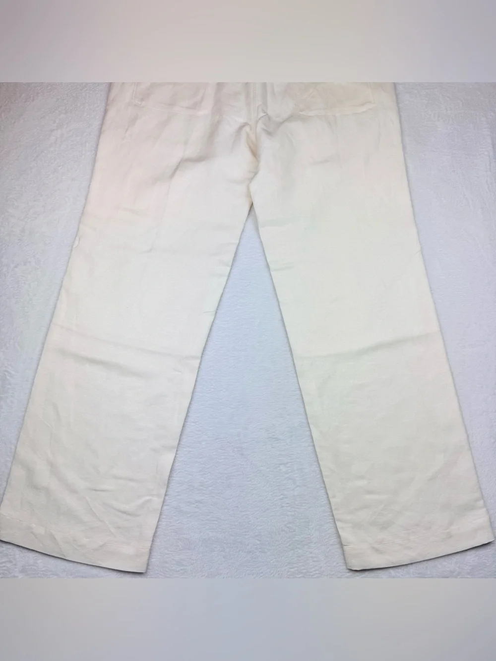 Perry Ellis NWT Linen Blend Pants. Ivory color. Drawstring waist. Men’s size 36.